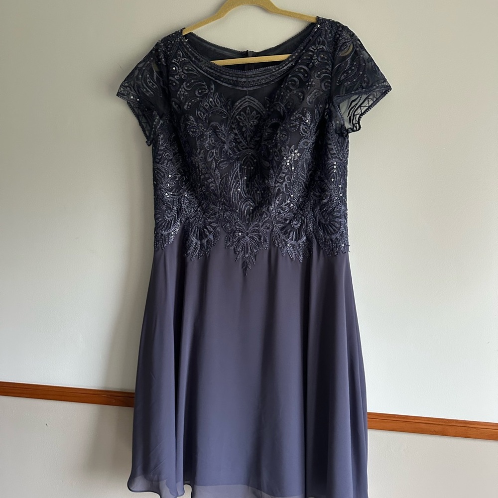 Women’s mother of bride/groom dress, wedding guest, formal dress